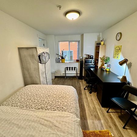 Micro Studio Apartment 10 Minutes Walk To University Of Washington Seattle Kültér fotó
